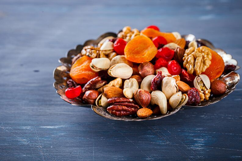 Useful Dried Fruits for Lean Sweet Sausages