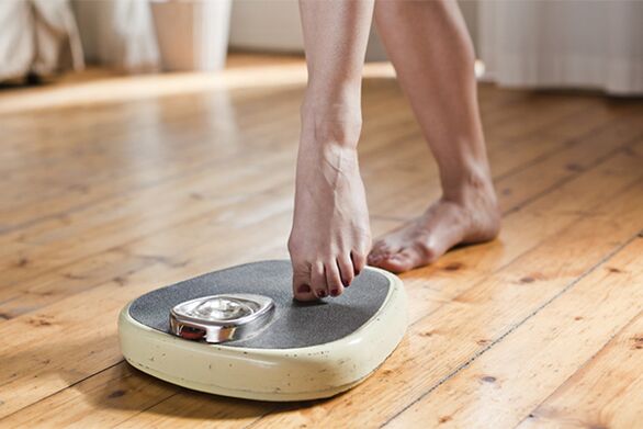 weigh on scale